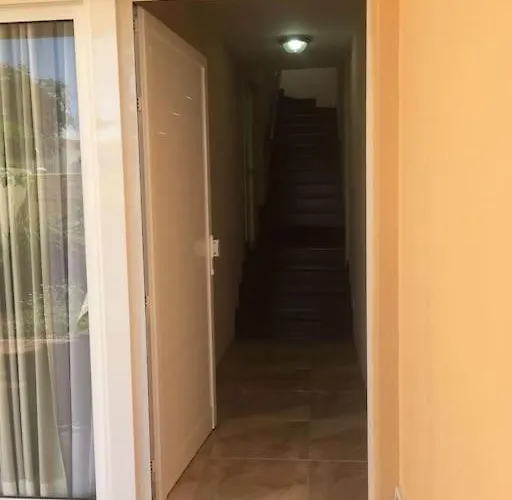 Independiente Estudio En Acogedora Casita De Mai