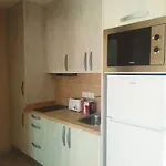 Independiente Estudio En Acogedora Casita De Mai